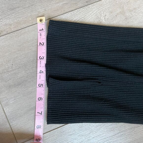 Niko And... black ribbed pants pull on elastic waist split hem size M - Picture 6 of 10